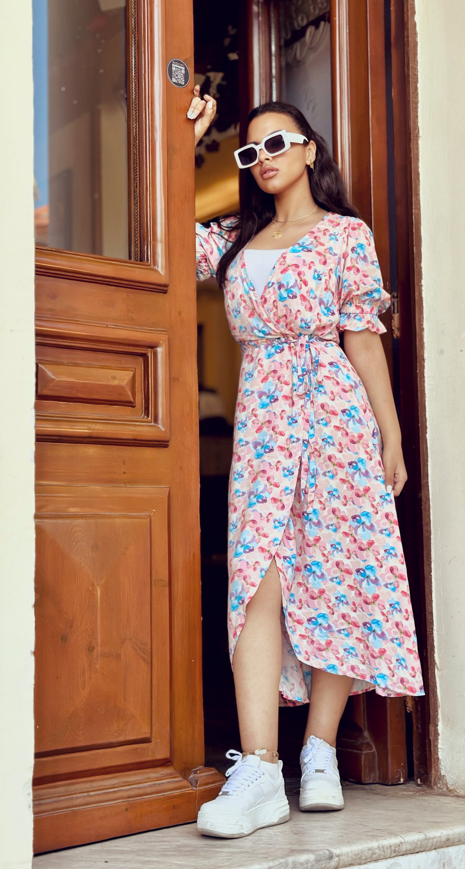 long dress - short sleeve كم قصير